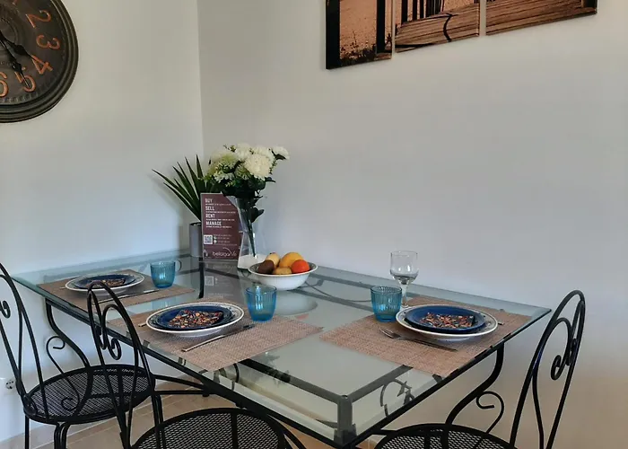 Sun & Pool Holiday *