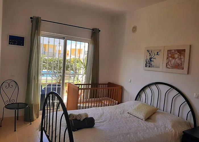 Sun & Pool Holiday Albufeira