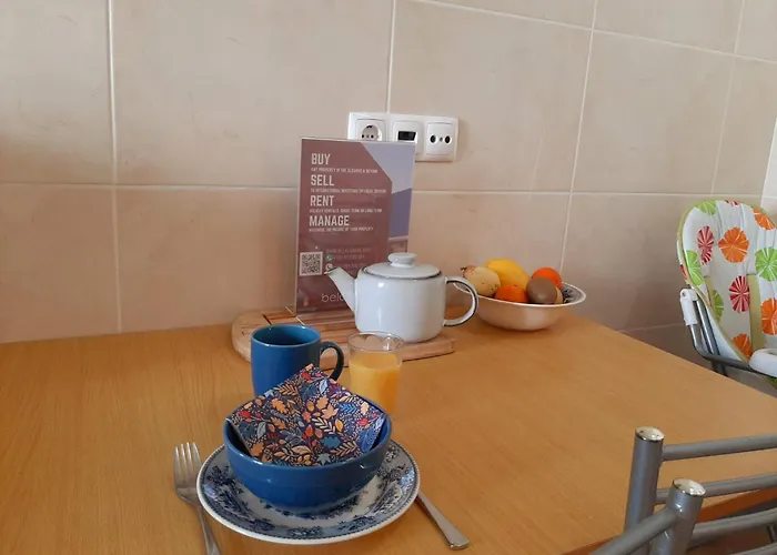 Sun & Pool Holiday Apartment Albufeira