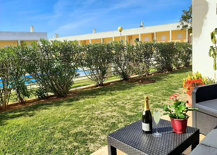 Sun & Pool Holiday * Albufeira