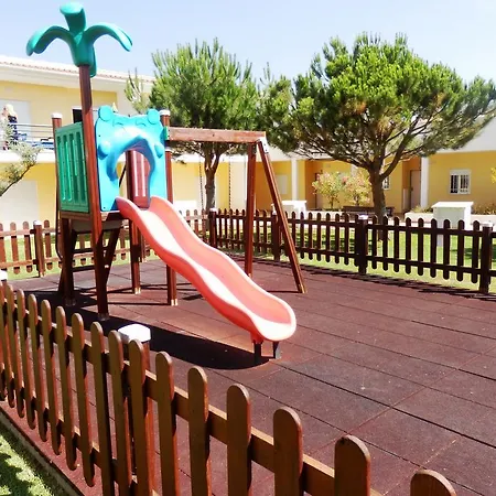 דירה Sun & Pool Holiday *